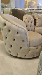 Canapea 3 locuri eleganta ATLAS catifea bej stil chesterfield cu perne decorative Stil Deco Mobila